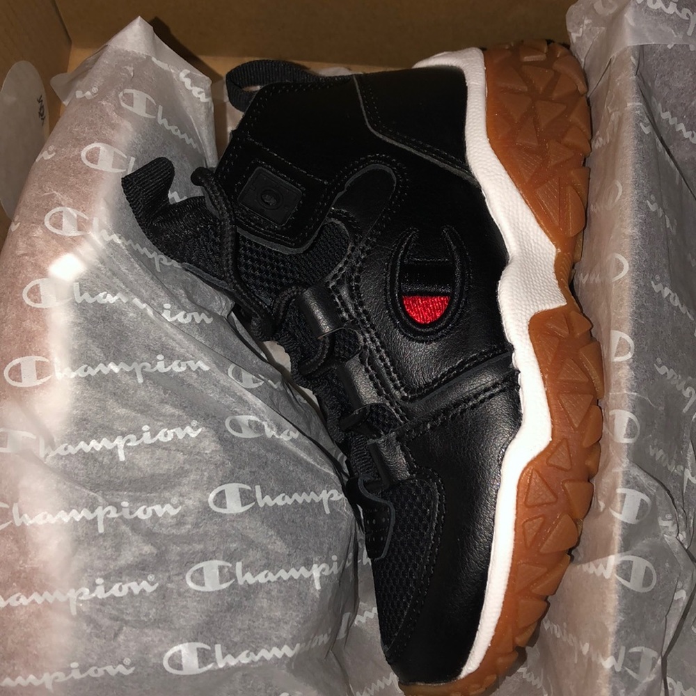 Toddler shoes
